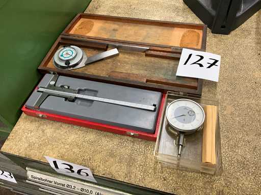 measuring instruments (3x)