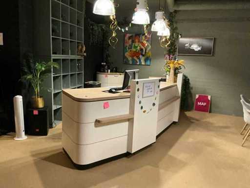 Mobilier de réception et de comptoir