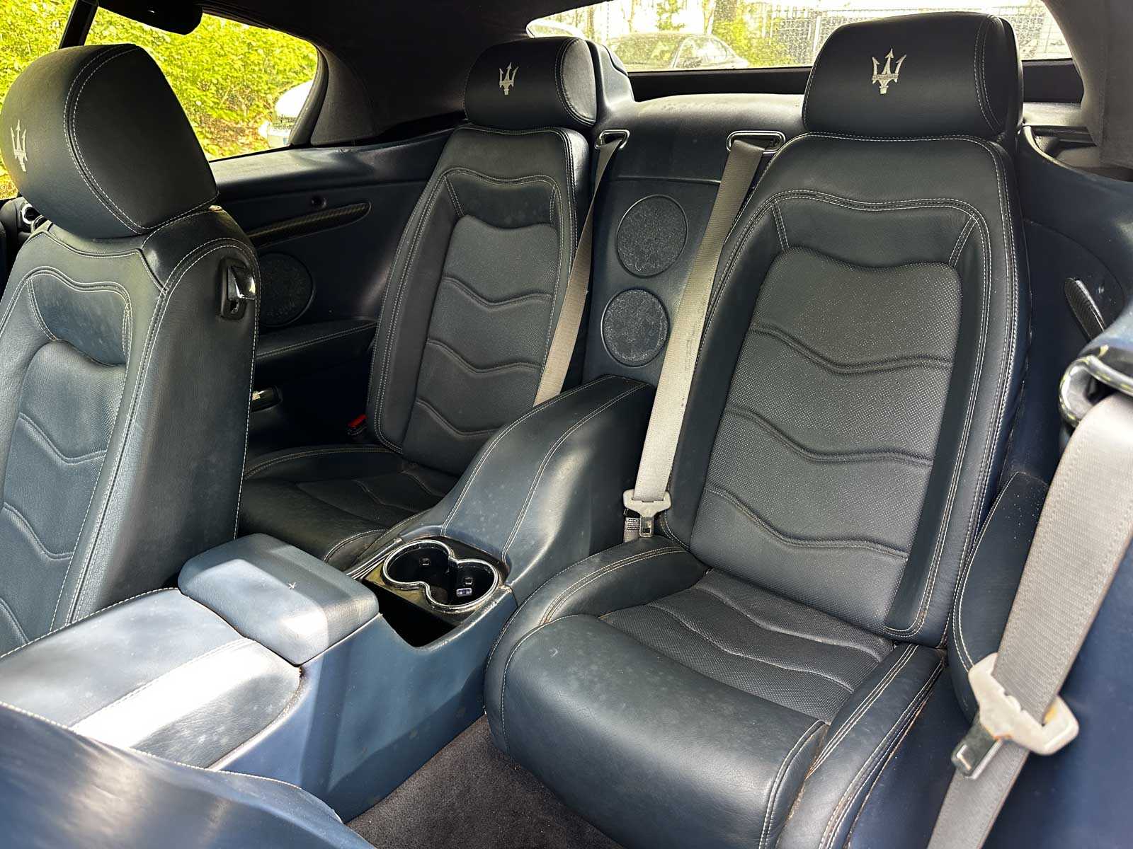 Maserati GranCabrio 4.7 V8 MC line 440pk 2012