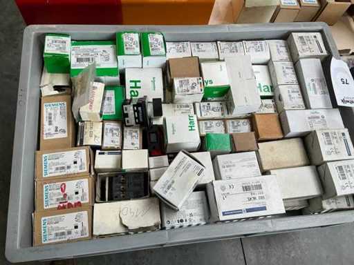 Lotto di materiali commutatori