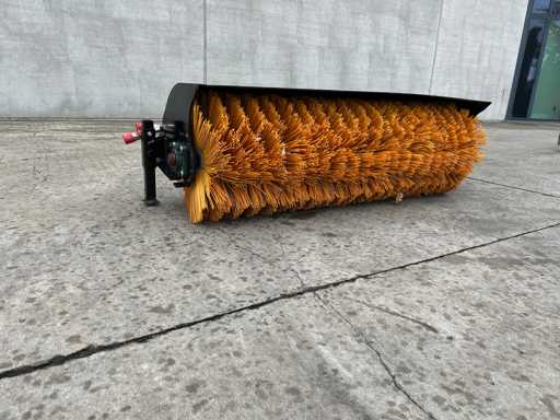 Futur - 2024 - FT-SE61 - Brosse