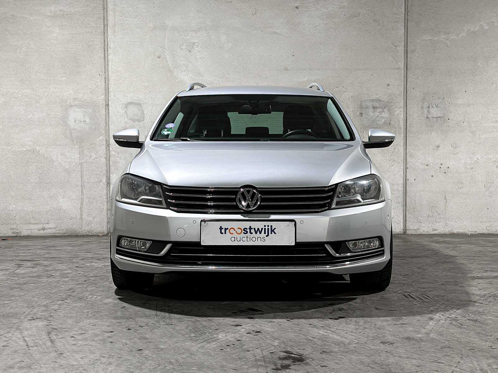 Volkswagen Passat Variant 1.8 TSI Highline 160pk 2011 (Origineel-NL), 71-RPV-9