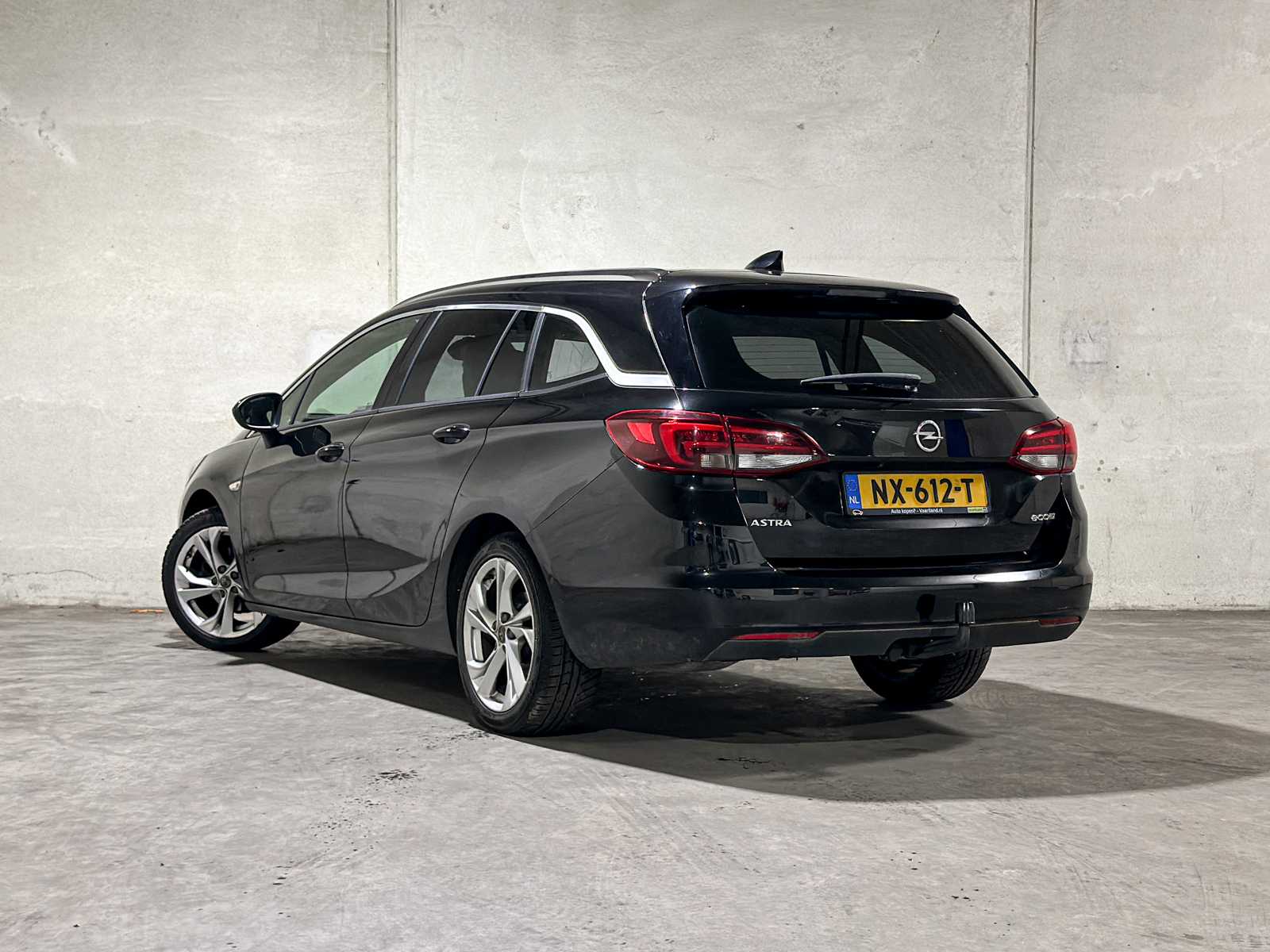 Opel Astra Sports Tourer 1.0 Innovation 105pk 2017 (Origineel-NL) Automaat, NX-612-T