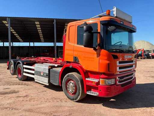 2014 Scania P340 Truck with AJK container hook system