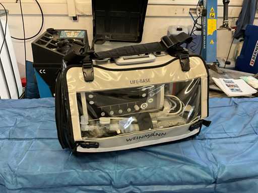 Weinmann Medumat Transport Lifebase Ventilator