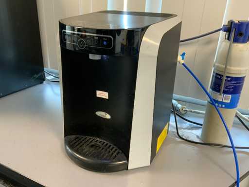 Oasis 2022 Distribuitor de apă caldă-rece