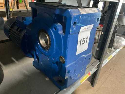 Electric motor