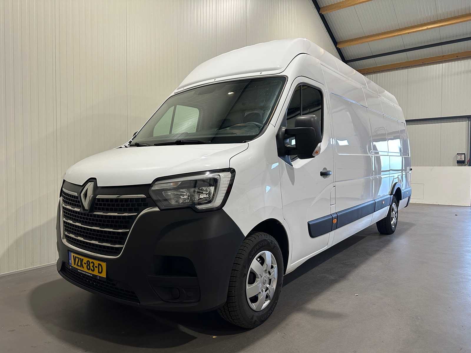 Renault Master T35 2.3dCi L4H3 E 6 VZK-83-D