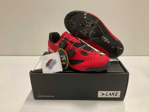 Lake CX238-X wide red/white clarino maat 42