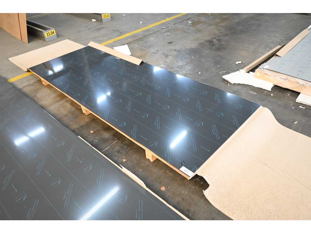 Black stainless steel sheets (4x)