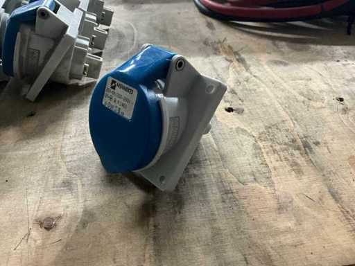 Mennekes CEE socket (16x)