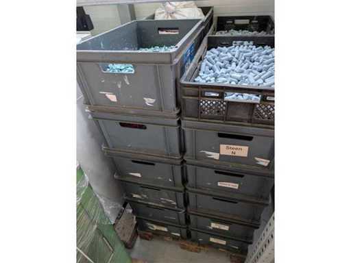  Vibratory polishing media 