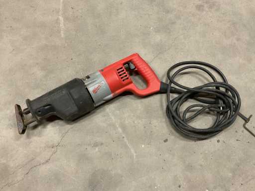 Milwaukee SSE 1000 SQ Reciprocating Saw