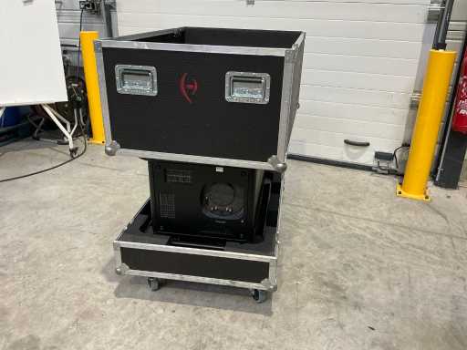 Barco - HDX W20 - Proiector video de 20.000 lumeni