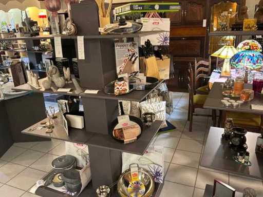 Pans and kitchen utensils