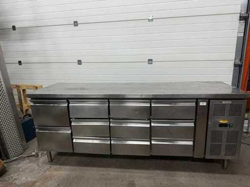 Kovu ZKAA53025 Cooling Workbench 11-drawers