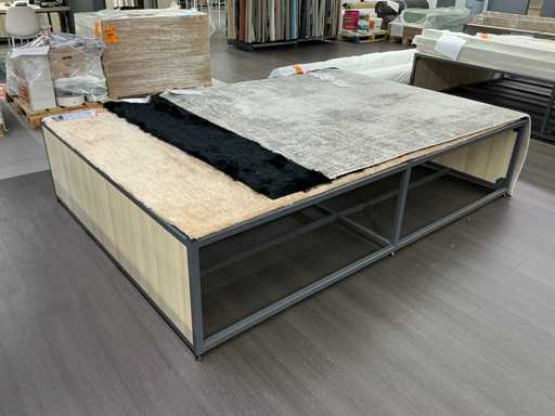 Presentatie meubel (2x)