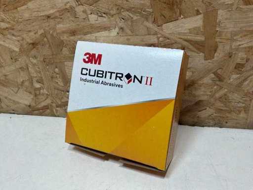 3M CUBITRON II Hookit disc 775L (150x)