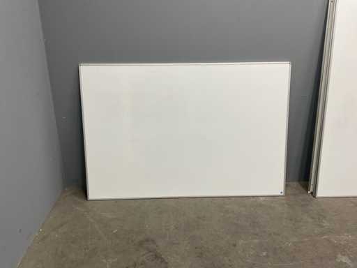 Whiteboards 182x122 cm (6x)