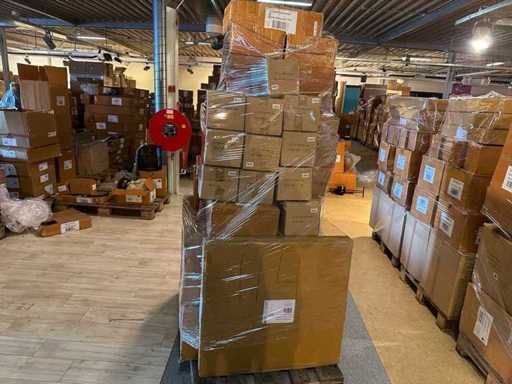 Lot decoration, Retail value €4,400