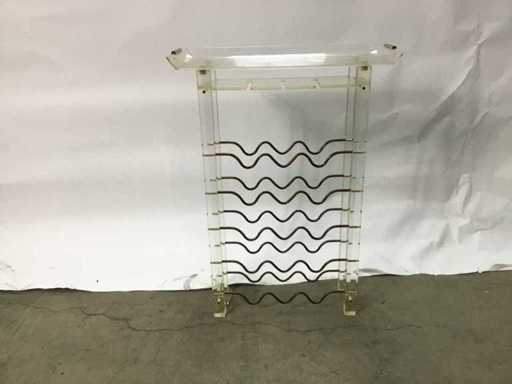 Various household goods