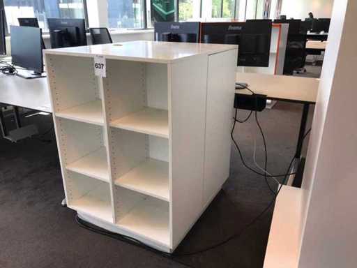 Armoire à compartiments