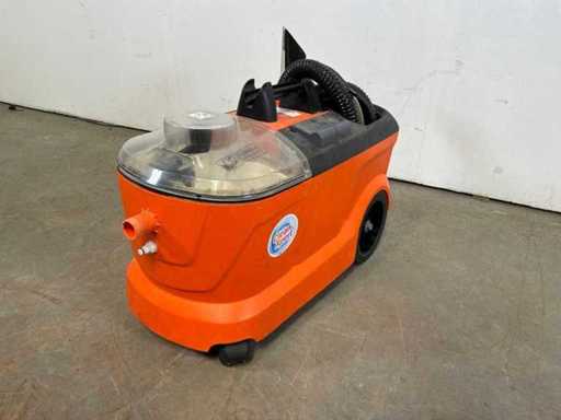 Kärcher Puzzi 10/1 Nettoyage de tapis 2015