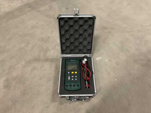 Mastech MS7221 Multimeter