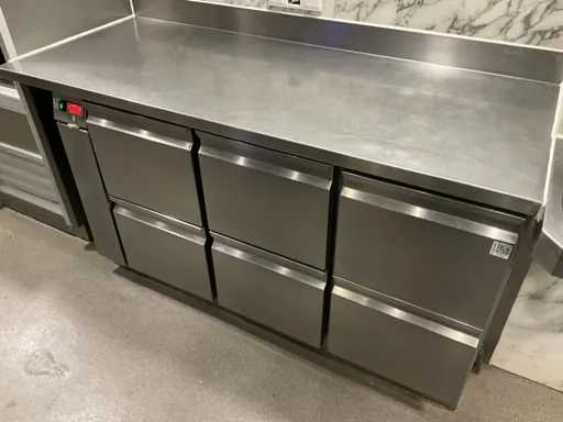 Smeva - Banco da lavoro refrigerato