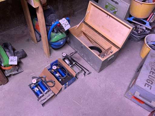 Pomp? de picior (3x)