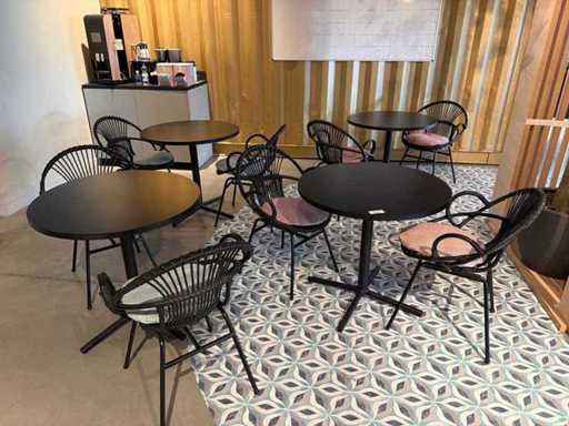 Installation de la cantine satellite