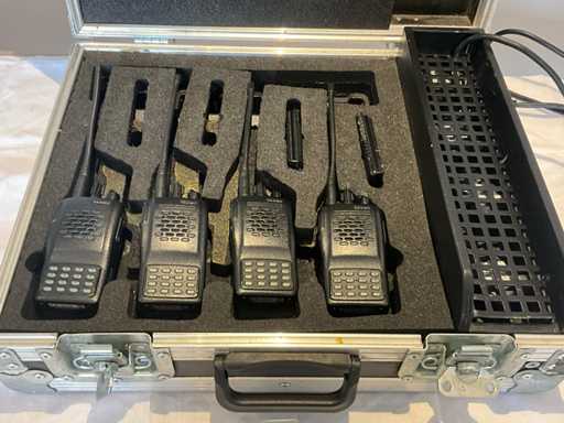 Yaesu WX246 Walkie-Talkie (4x)
