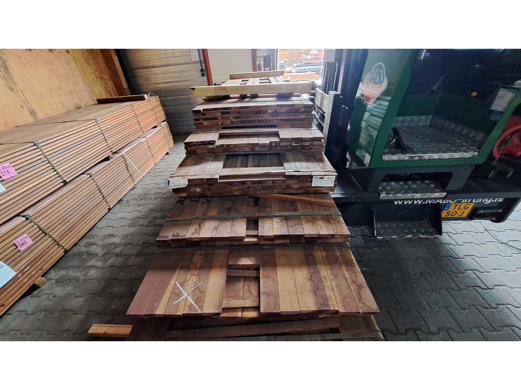 Ipé hardhouten planken geschaafd 21x70mm, lengte divers 215cm tm 400cm (205x)