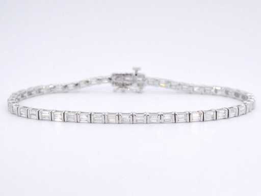 Bracelet de tennis en or blanc avec diamants taille baguette, 2,40 carats