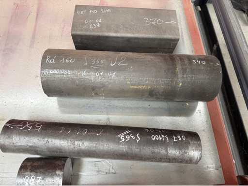   Construction de lots Acier carré + Blanks