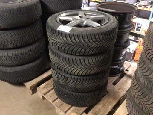 Pneus, roues et jantes