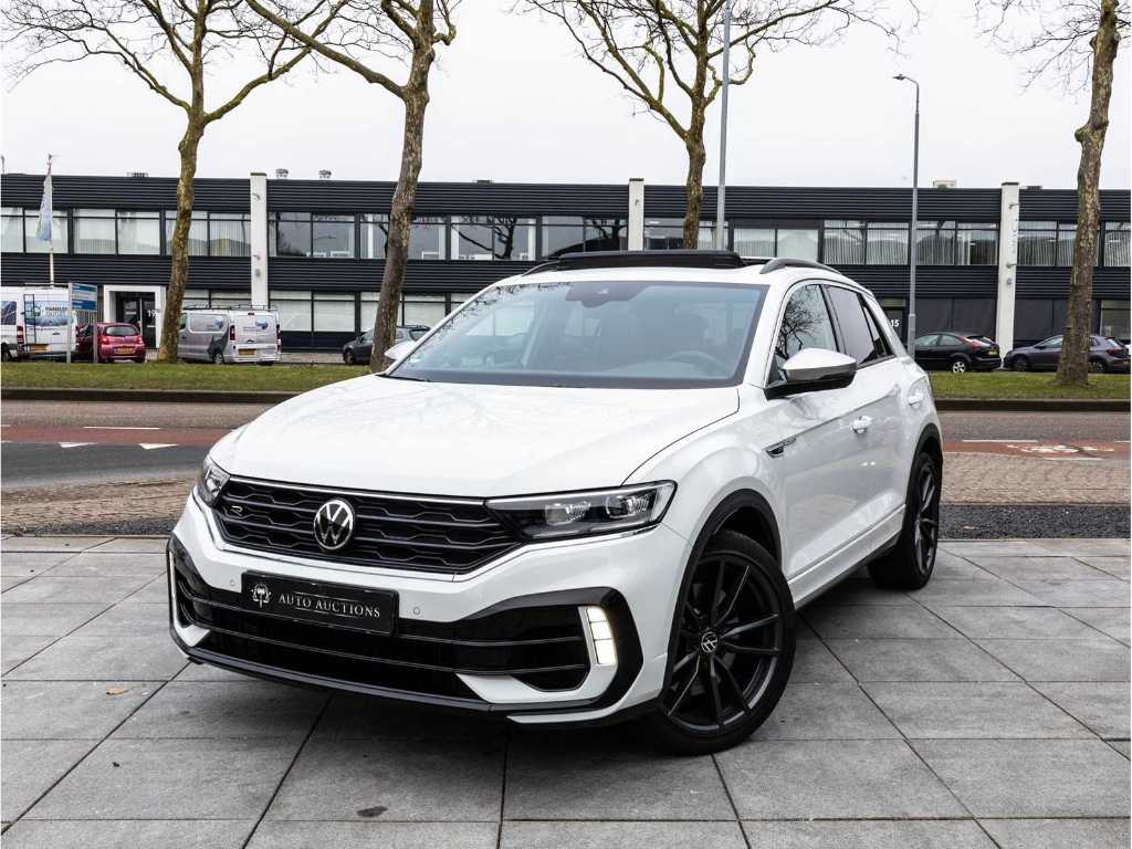 Volkswagen T-Roc R 2.0 TSI 4Motion 300HP Automatic 2021 Panoramic Roof Virtual Cockpit Keyless Camera 19"Inch