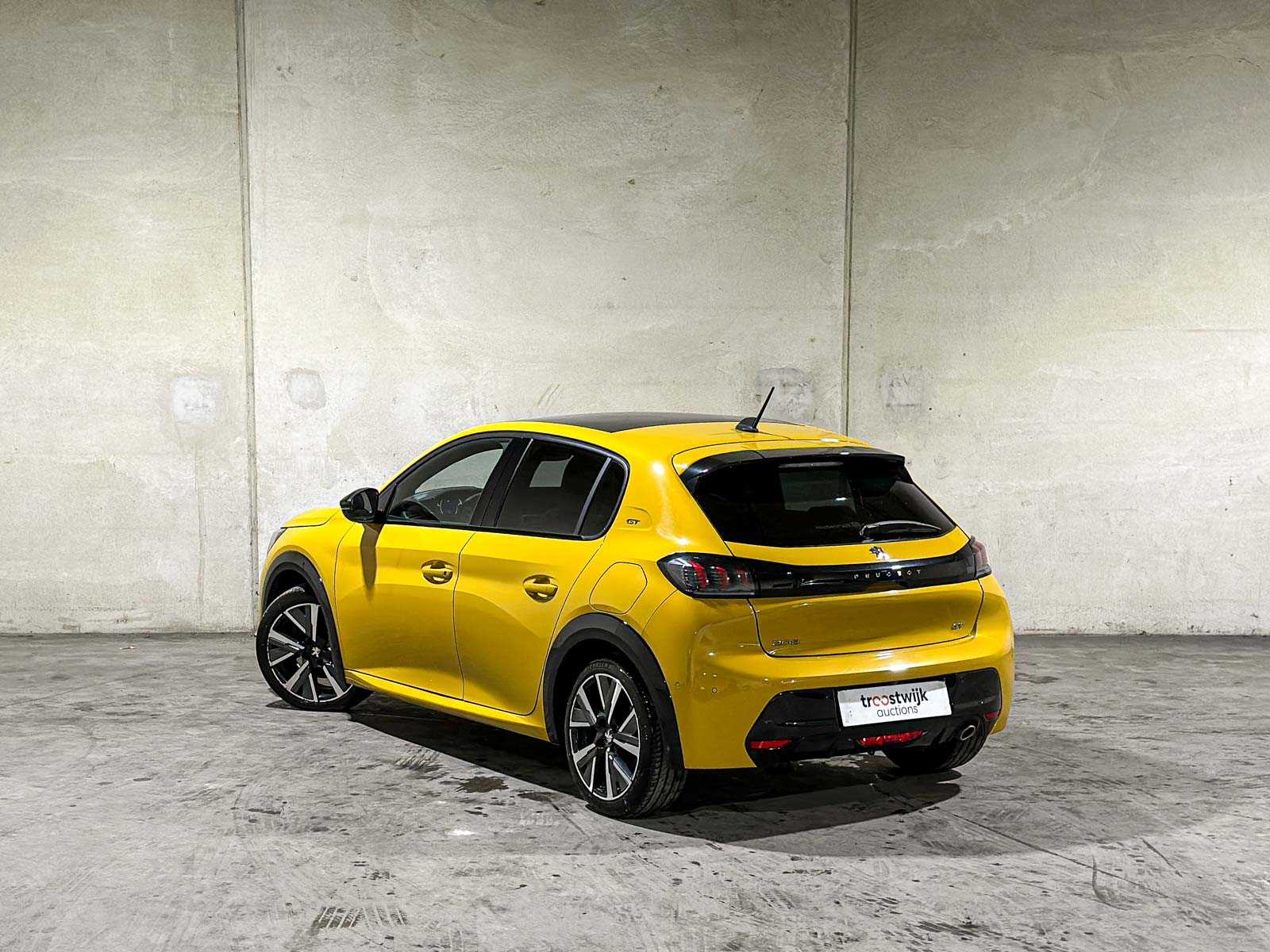 Peugeot 208 1.2 PureTech GT 101pk 2021 (Origineel-NL), K-271-NN