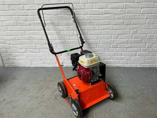 Eliet E401 Motorized Scarifier