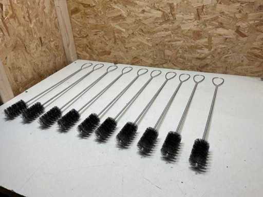 Kachelpijprager 50-100-700 gegolfd staaldraad met oog (10x)