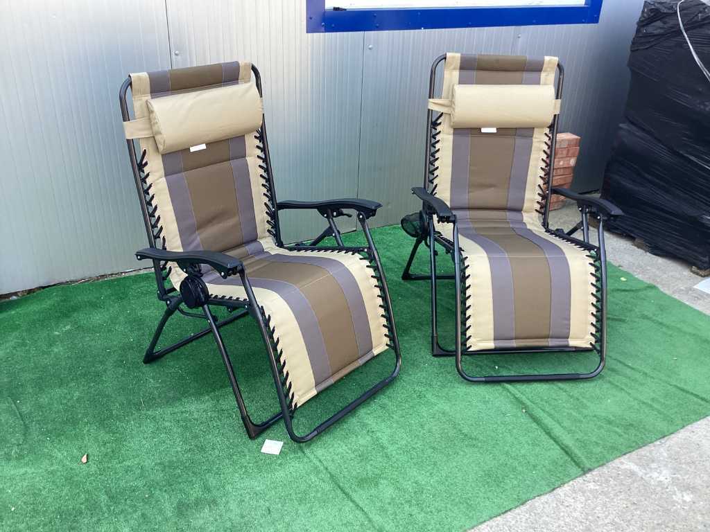 2 relax garden chairs