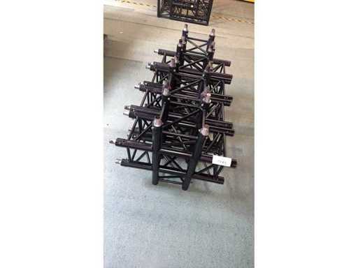 4x S31 CROSS SQ30 BLACK