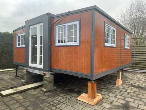 Tinyhouses, containers, storage tents and machines