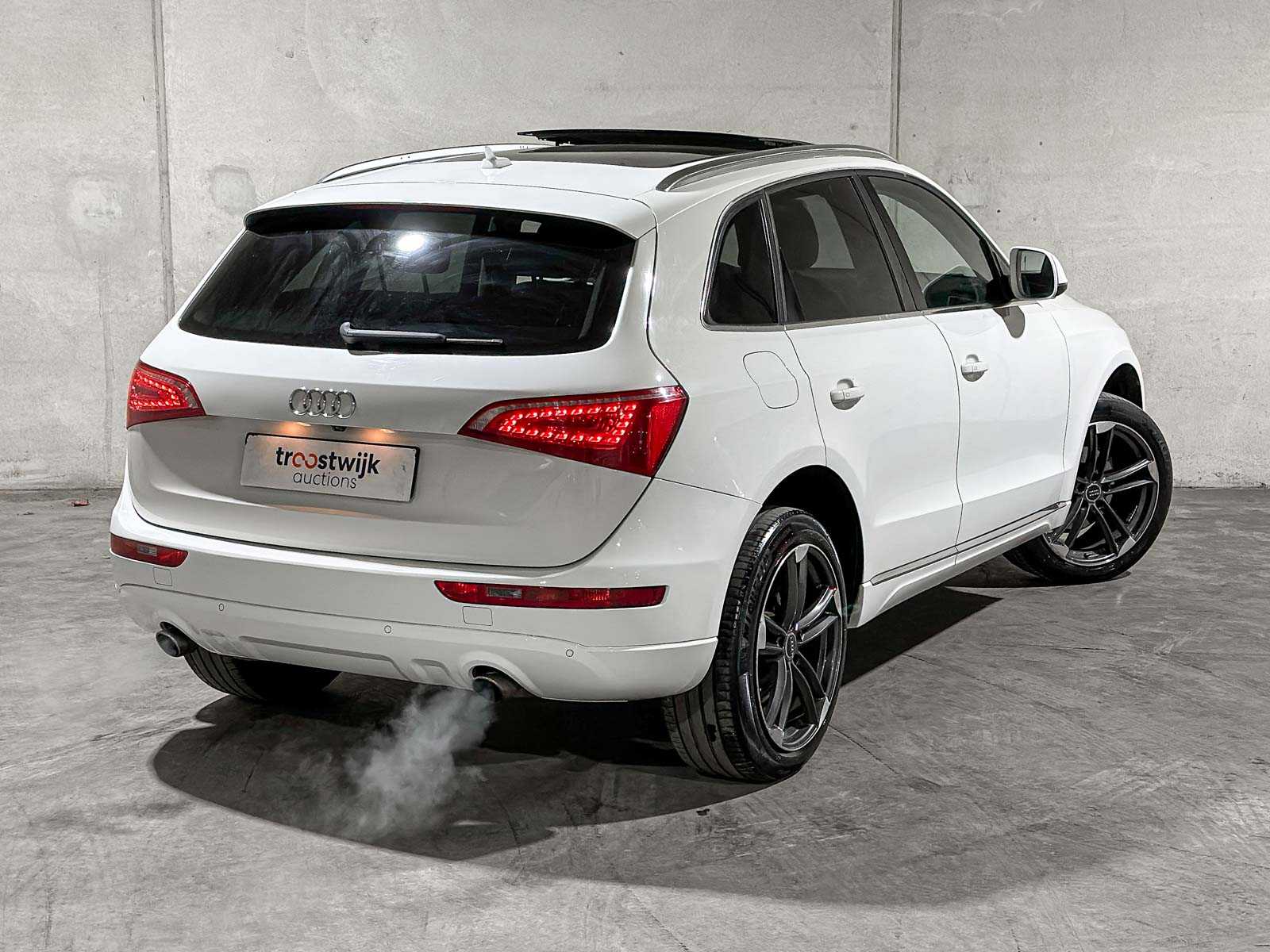 Audi Q5 3.2 FSI V6 Quattro Pro Line 269pk 2010, J-936-ZV