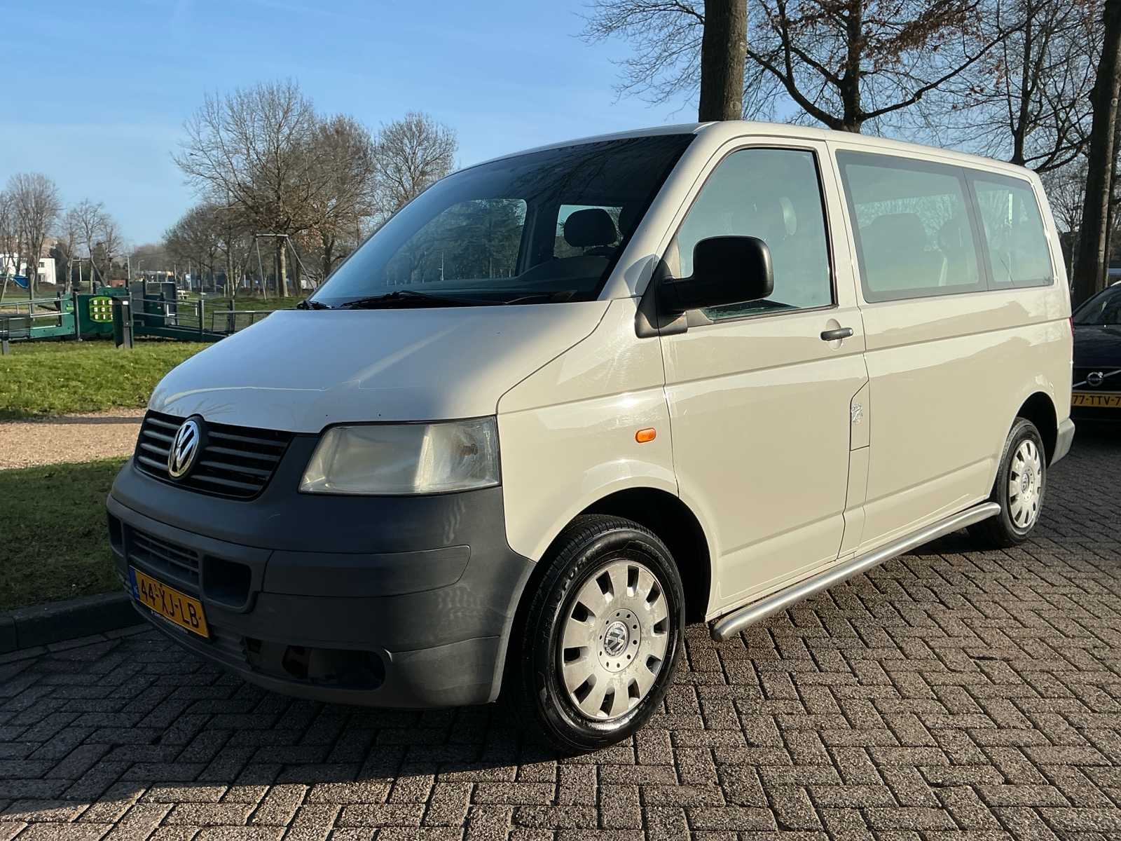 2007 Volkswagen Transporter Kombi 1.9 TDI 300 Trendl. Commercial vehicle