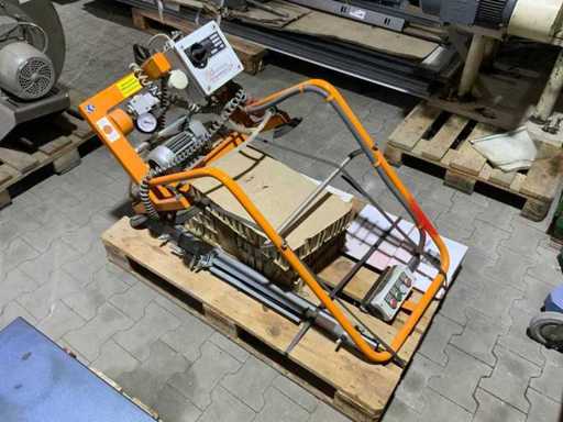 2013 Hilgenberg HTE 20 Vacuum Lift