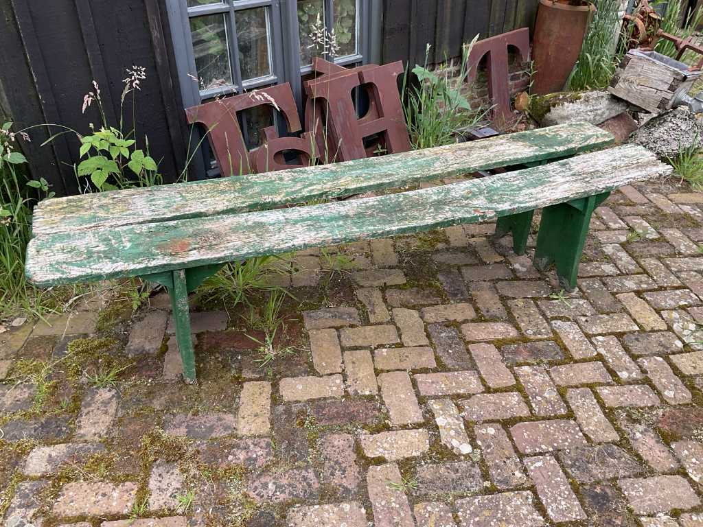 Bancs en bois (2x)