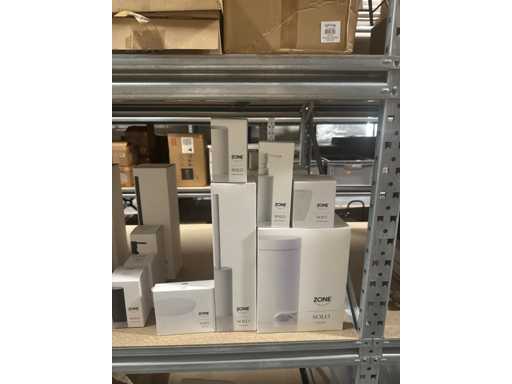 Zone Solo + soft Toilet Accessories