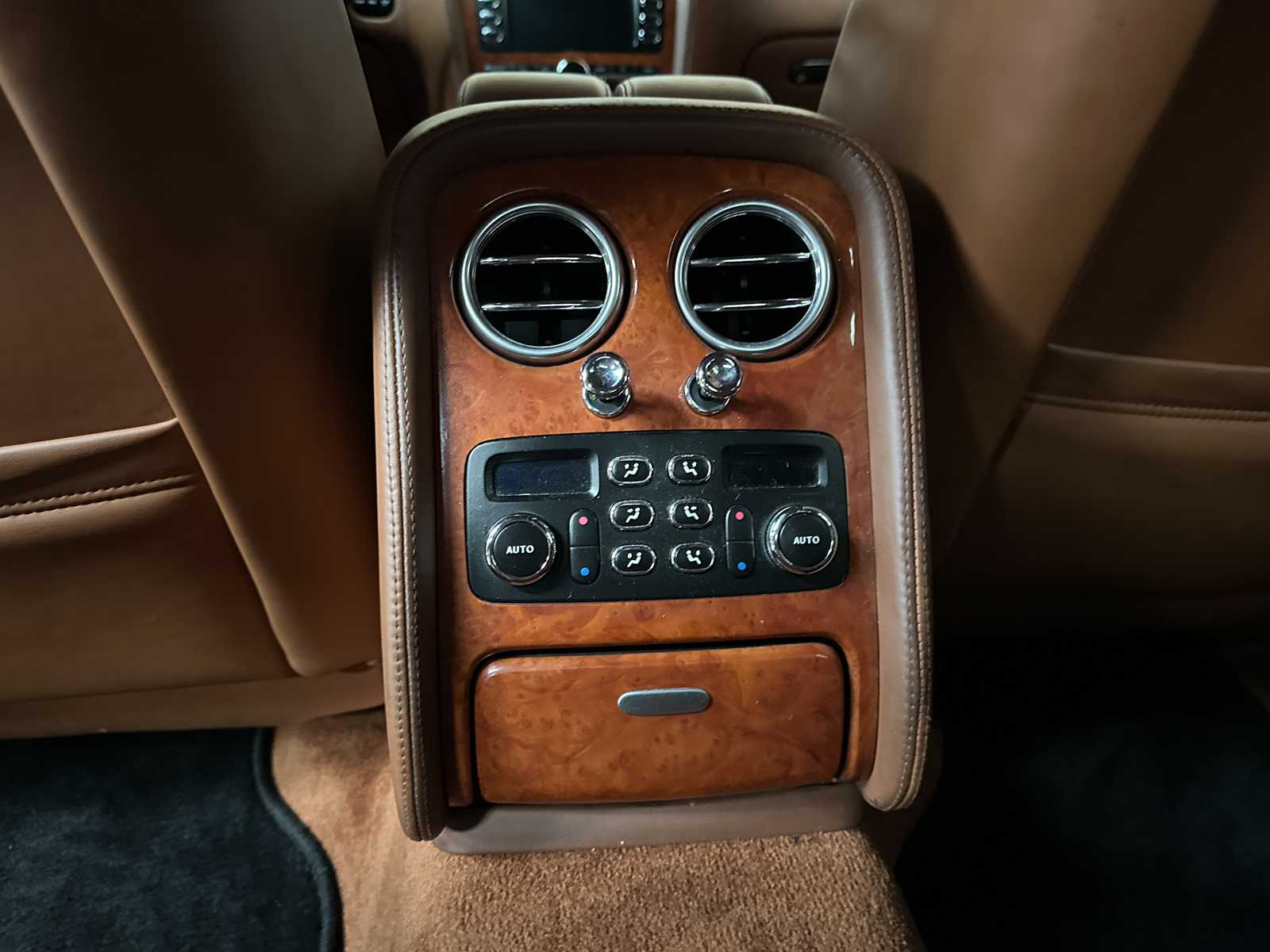 Bentley Continental Flying Spur 6.0 W12 525pk 2010 Youngtimer (81.000 km)