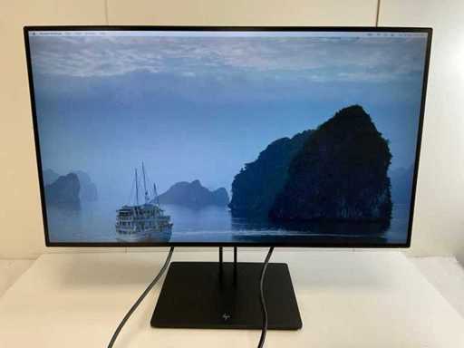 HP (Z32) 32", 3840x2160 (UHD) IPS Monitor